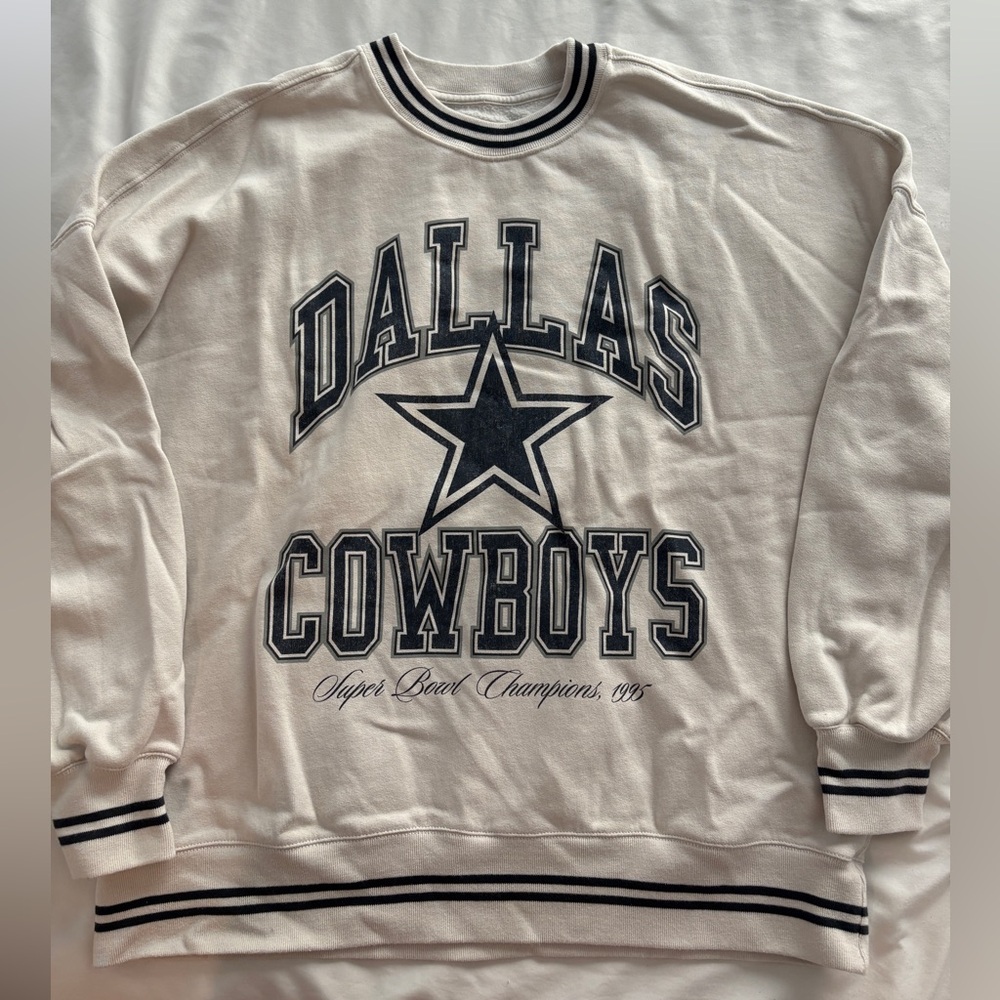 Abercrombie Cowboys Crewneck